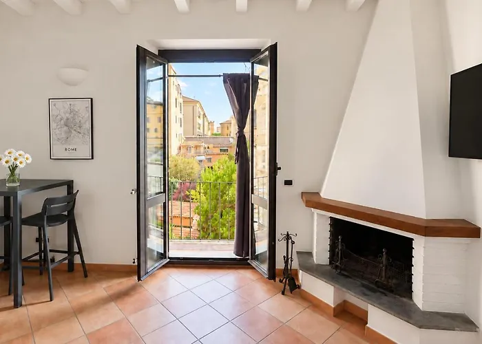 Elegantis D'alibert With Private Balcony - Comfort In The Heart Of Trastevere * Rom