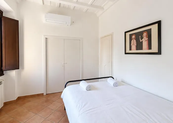 Elegantis D'alibert With Private Balcony - Comfort In The Heart Of Trastevere *