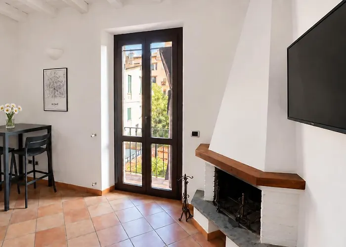Elegantis D'alibert With Private Balcony - Comfort In The Heart Of Trastevere