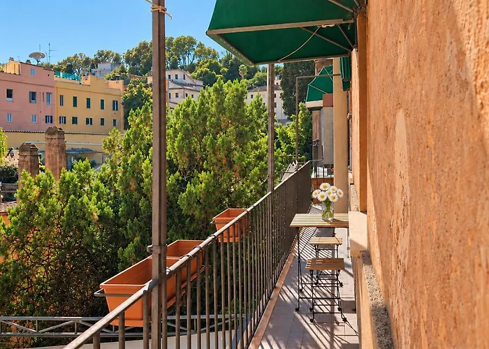Apartment Elegantis D'alibert With Private Balcony - Comfort In The Heart Of Trastevere *